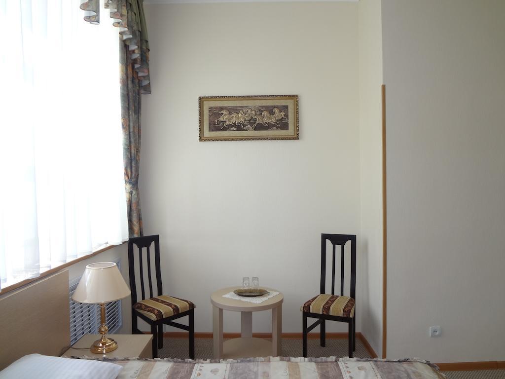 Belon Land Hotell Astana Rum bild